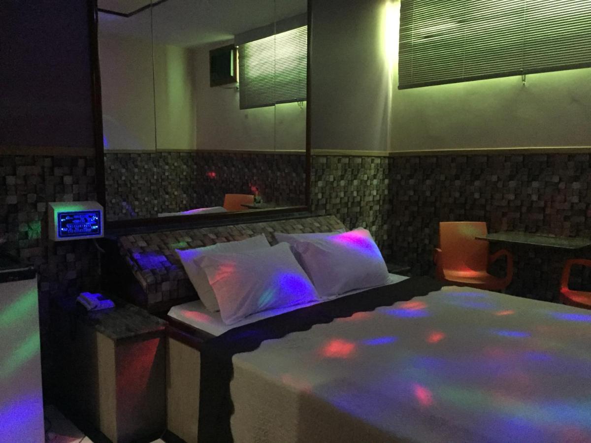 Imperium Inn Motel (Adults Only) Nova Ponte Dış mekan fotoğraf
