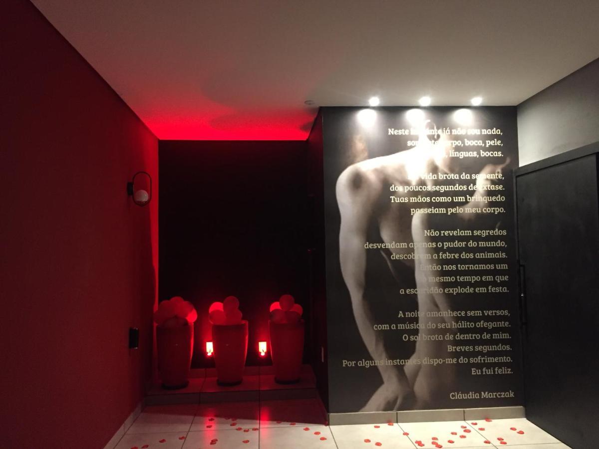 Imperium Inn Motel (Adults Only) Nova Ponte Dış mekan fotoğraf
