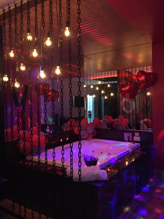 Imperium Inn Motel (Adults Only) Nova Ponte Dış mekan fotoğraf