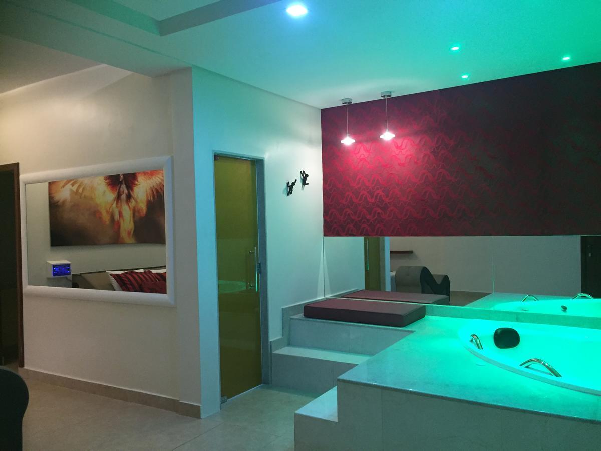 Imperium Inn Motel (Adults Only) Nova Ponte Dış mekan fotoğraf