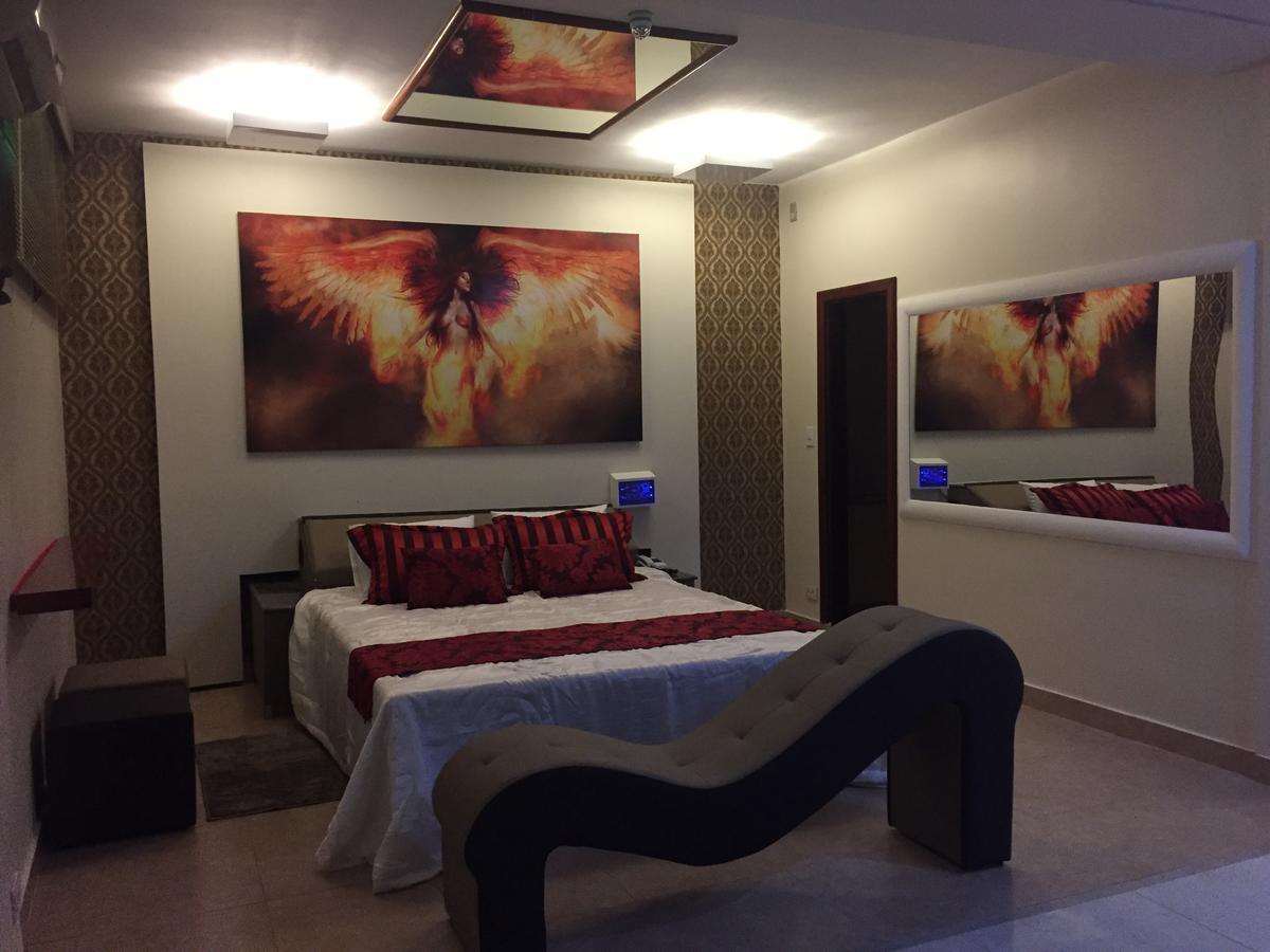 Imperium Inn Motel (Adults Only) Nova Ponte Dış mekan fotoğraf